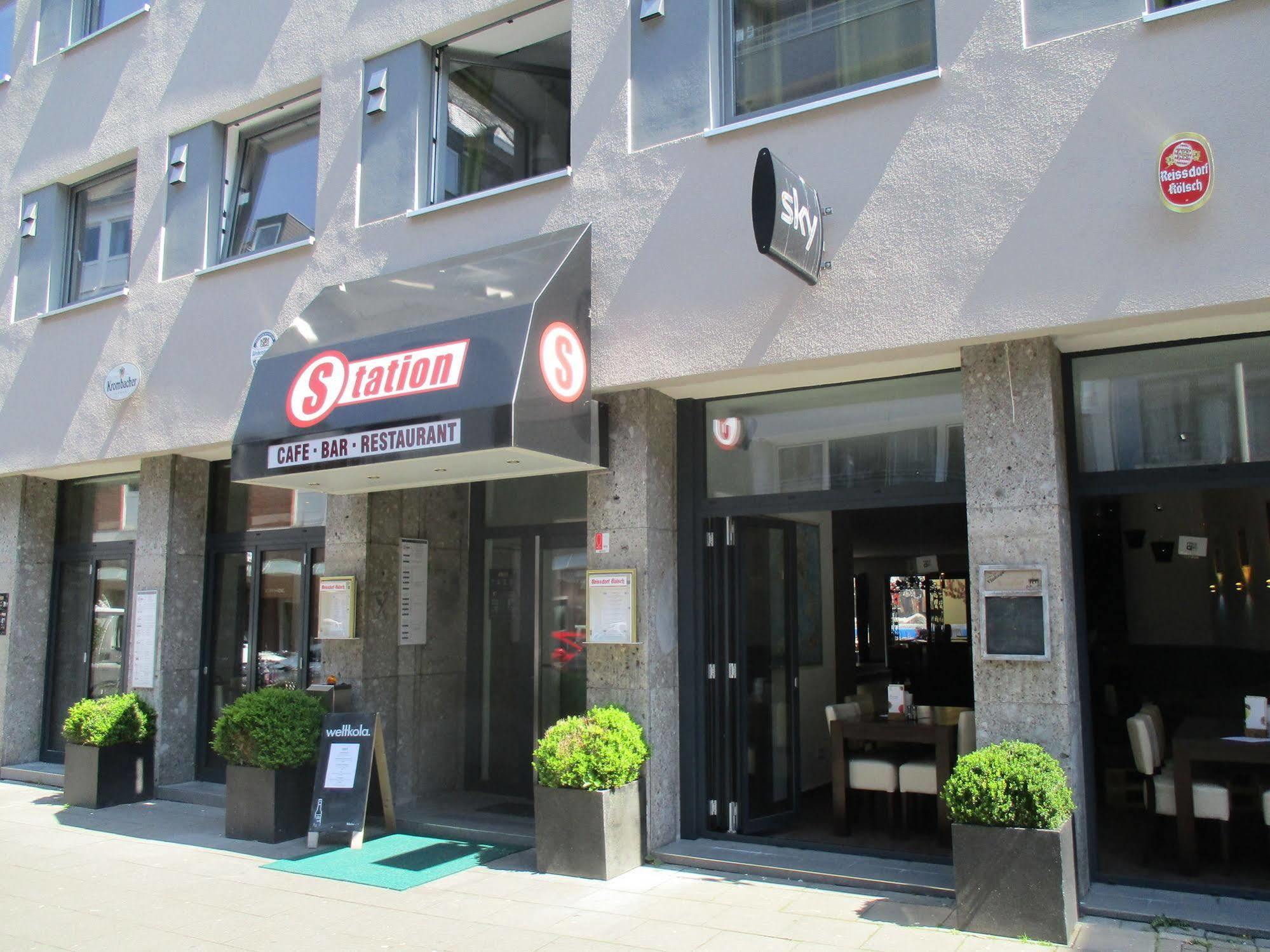 Station - Hostel For Backpackers Kolín nad Rýnem Exteriér fotografie